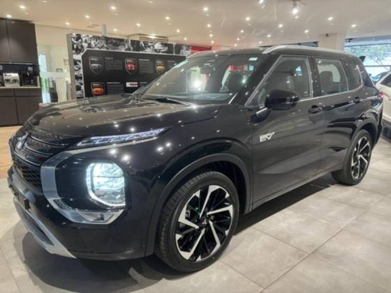 MITSUBISHI OUTLANDER 2.4 PHEV SIGNATURE S-AWC DHT